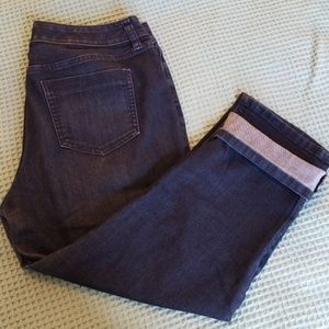 Limited Crop Jeans